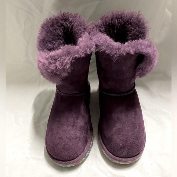 UGG Kids Purple Boots with Button Detail - Picture 4 of 9